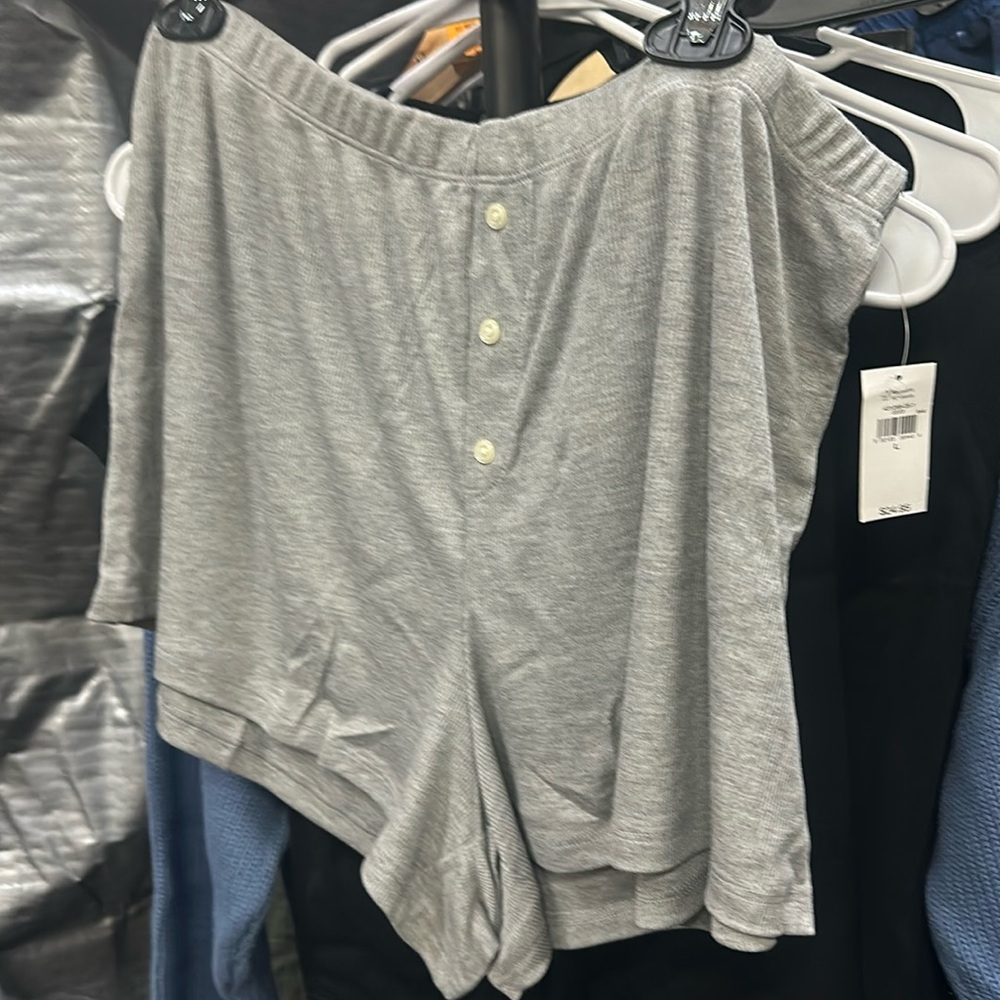 Old Navy shorts